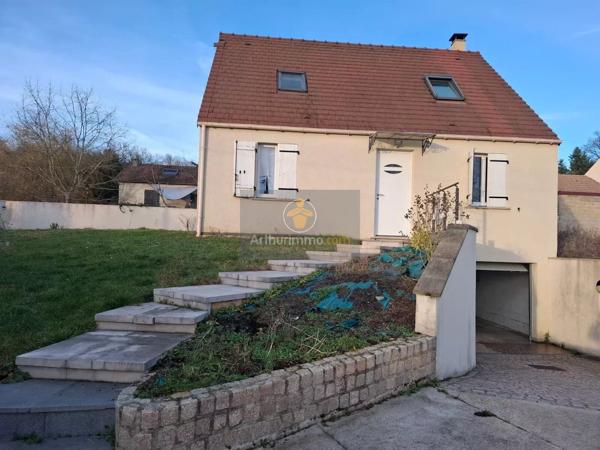 Vente                                                      Maison
                        
                     5 pièces                      102 m2                     à Pommeuse