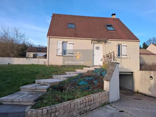 Vente                                                      Maison
                        
                     5 pièces                      102 m2                     à Pommeuse