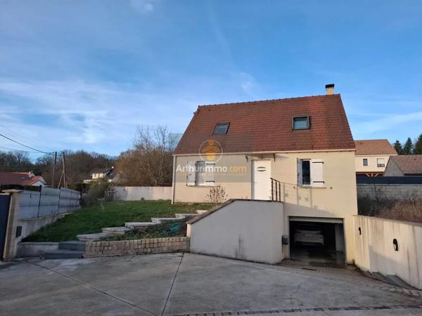 Vente                                                      Maison
                        
                     5 pièces                      102 m2                     à Pommeuse
