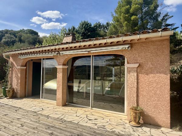 Élégante villa avec vues panoramiques, piscine et jardin méditerranéen – Limoux