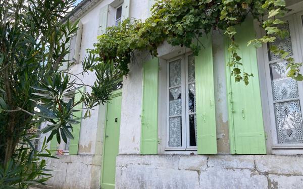 Maison à vendre    6 pièces •  Les Mathes