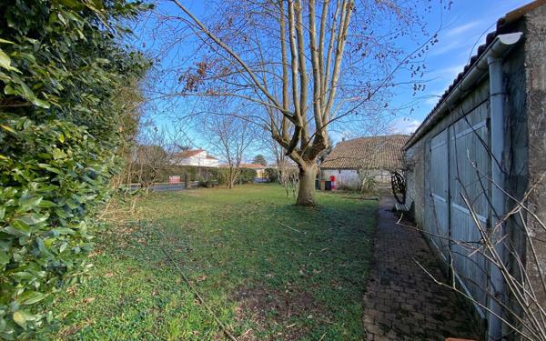 Maison à vendre    6 pièces •  Les Mathes