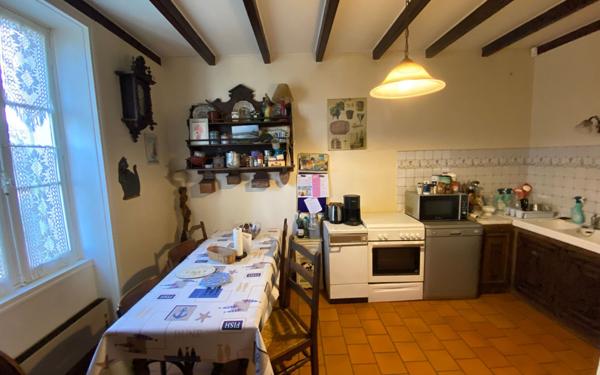 Maison à vendre    6 pièces •  Les Mathes