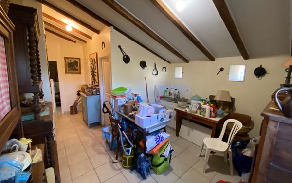 Maison à vendre    6 pièces •  Les Mathes