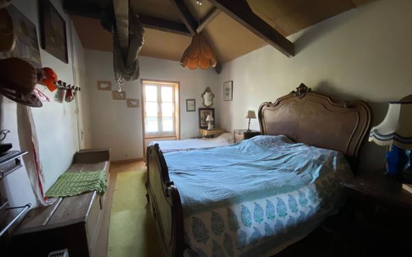 Maison à vendre    6 pièces •  Les Mathes