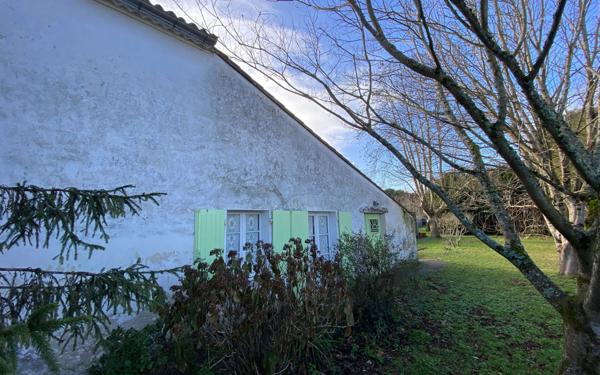 Maison à vendre    6 pièces •  Les Mathes