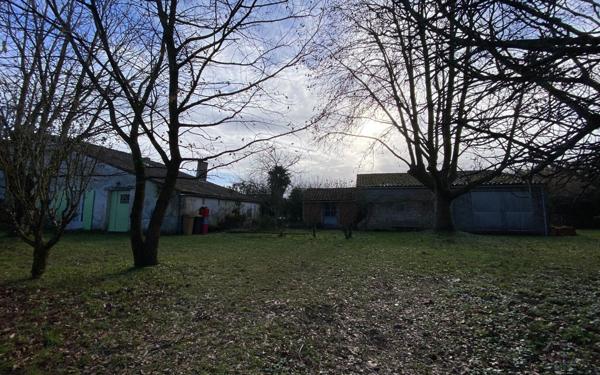 Maison à vendre    6 pièces •  Les Mathes