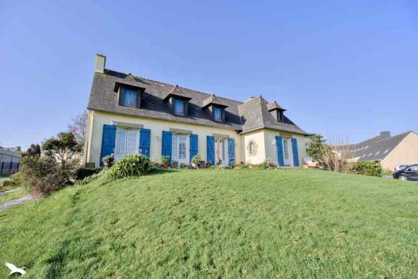 Maison à vendre |  Plougastel-Daoulas |  8 pièces | 211 m²