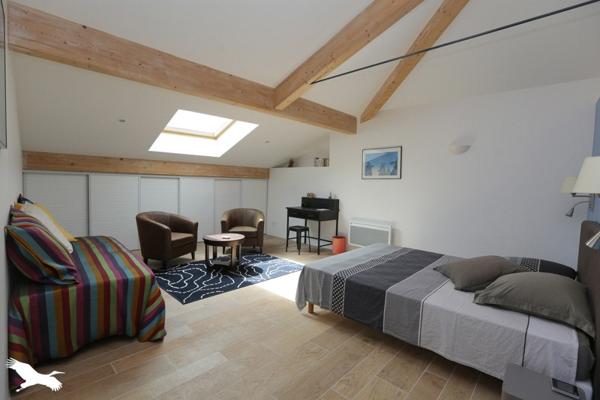 Maison à vendre |  Castets-en-Dorthe |  10 pièces | 359 m²