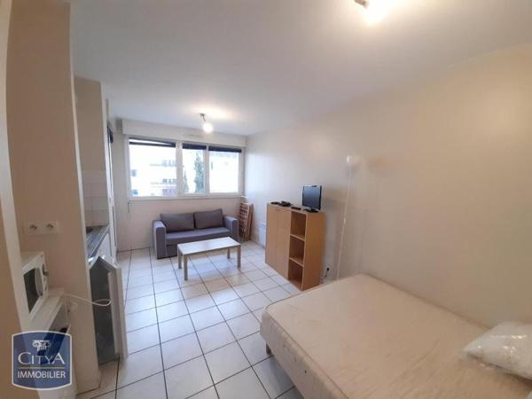 Appartement à louer 1 pièce 21.97m²