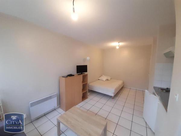 Appartement à louer 1 pièce 21.97m²