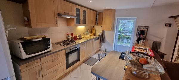 Charmante maison de ville avec patio ? Quartier Foix, Blois 86.57 m2