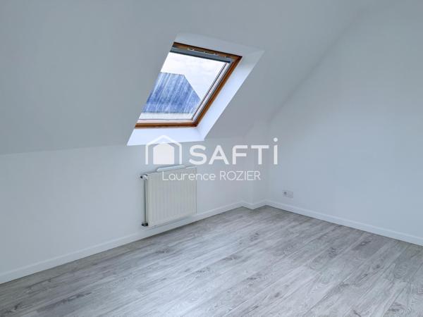 ST MARTIN DES CHAMPS  MAISON T4 3 CHAMBRES JARDIN