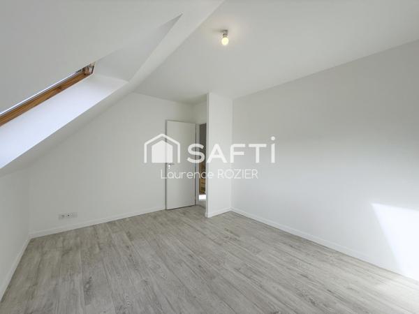 ST MARTIN DES CHAMPS  MAISON T4 3 CHAMBRES JARDIN