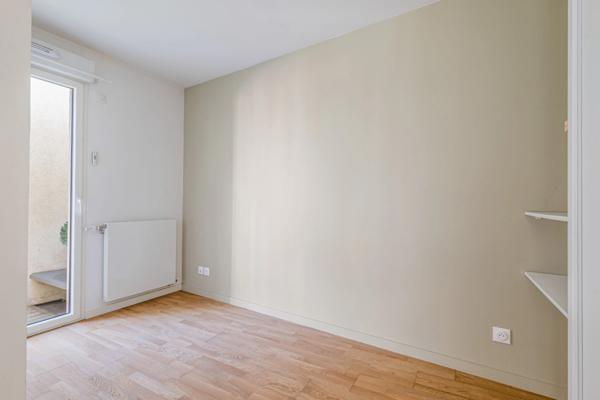 Appartement à vendre 3 pièces TASSIN LA DEMI LUNE (69) Le Bourg sur jardin