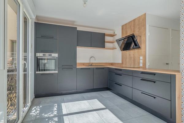 Appartement à vendre 3 pièces TASSIN LA DEMI LUNE (69) Le Bourg sur jardin