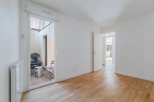 Appartement à vendre 3 pièces TASSIN LA DEMI LUNE (69) Le Bourg sur jardin