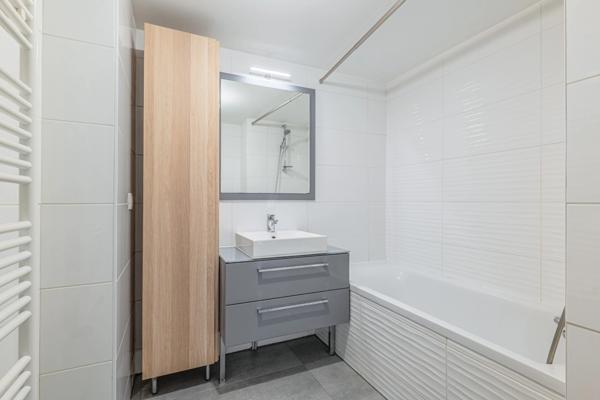 Appartement à vendre 3 pièces TASSIN LA DEMI LUNE (69) Le Bourg sur jardin