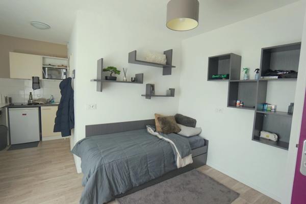 STUDIO meublé en résidence étudiante a vendre pour investisseur LMNP/LMP -- Lyon 8