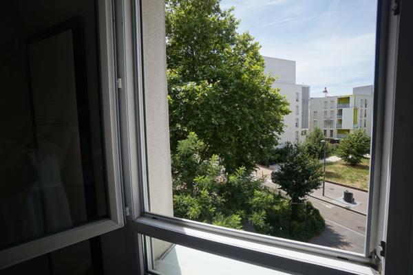 STUDIO meublé en résidence étudiante a vendre pour investisseur LMNP/LMP -- Lyon 8