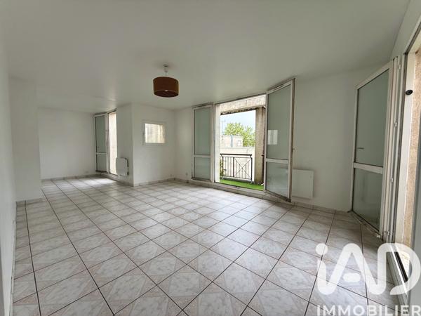 Appartement à vendre 5 pièces 92,88 m² Montigny-le-Bretonneux