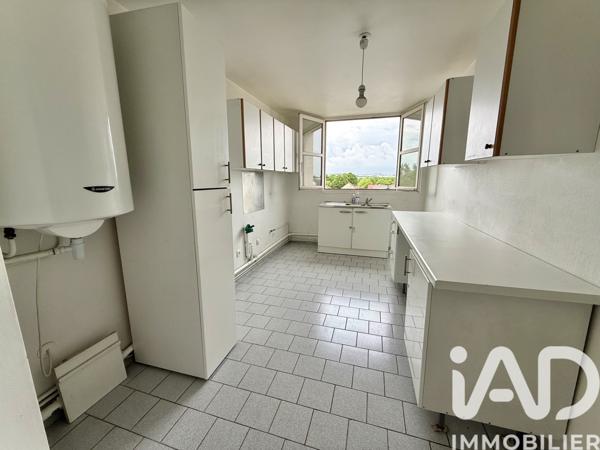 Appartement à vendre 5 pièces 92,88 m² Montigny-le-Bretonneux