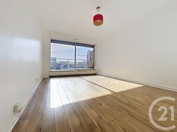 Appartement F3 à vendre  3 pièces - 68 m 2   PARIS  - 75012