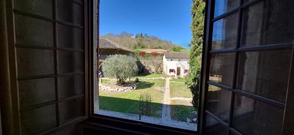 Vente maison 385 m² 13 Pièces Saint-Maurin