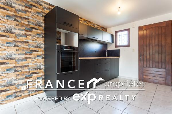 Maison type 3 centre Carbonne