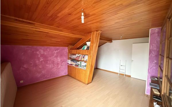 Maison à vendre    6 pièces • 180 m2 Aspres-sur-Buëch