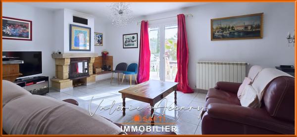 Rocbaron : Maison individuelle de 202 m² sur un terrain de 1703 m² avec 6 chambres, piscine, garage, T2 indépendant…...