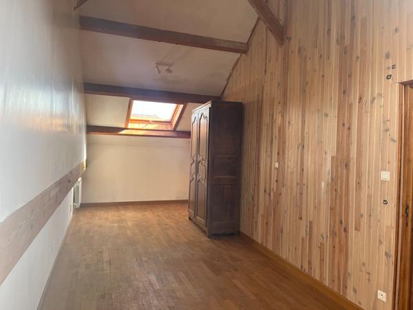 Maison T6 secteur BAR SUR AUBE Ref 178