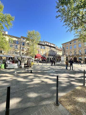 Appartement 40m2 en haut du Cours Mirabeau