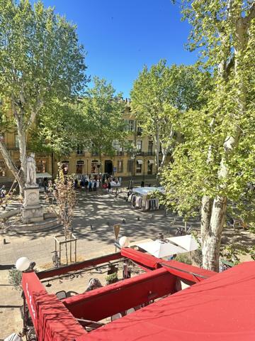 Appartement 40m2 en haut du Cours Mirabeau