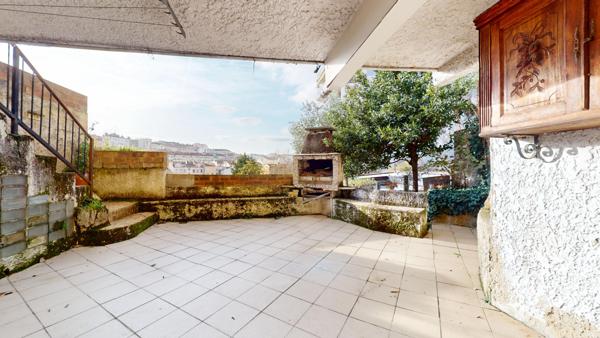 Appartement 5 pièces - 100 m² Exclusivité efficity