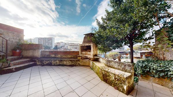 Appartement 5 pièces - 100 m² Exclusivité efficity