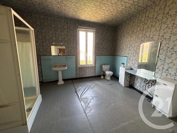 Maison à vendre  6 pièces - 201,08 m2 VAUVERT - 30