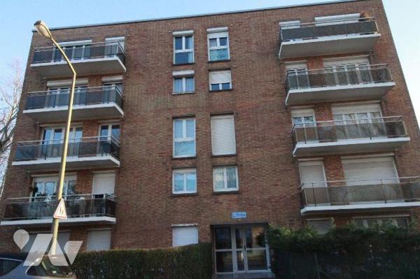 APPARTEMENT REZ DE JARDIN - 51.41 M2 - 1 CHAMBRE - A VENDRE - MALO LES BAINS.

EXCLUSIVITE !!...