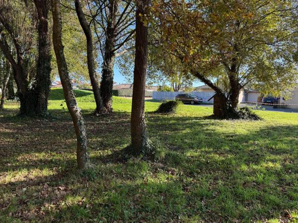 Proche du port terrain à bâtir