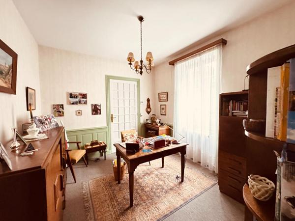 Maison de bourg bourgeoise Années 1920 Vue dominante Fort potentiel