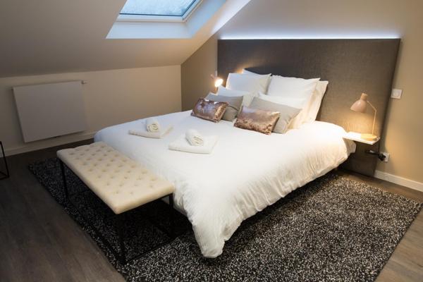 A LOUER : T5 à LILLE • Nationale/solferino • 10 000 € CC • Réf. LGG8428