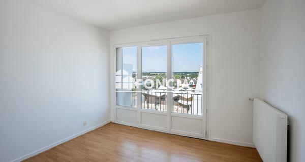 À vendre Appartement 3 pièces 63 m² - Maurepas 78310
