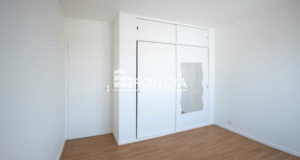 À vendre Appartement 3 pièces 63 m² - Maurepas 78310