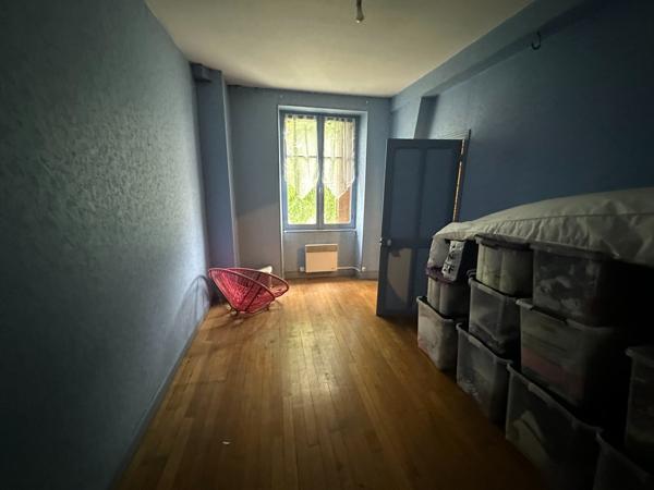 Immeuble Pougues Les Eaux 5 pièce(s) 192 m2