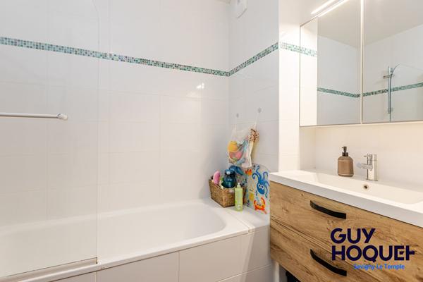 Appartement 3 pièce(s) 65 m2 - Rénové - Terrasse