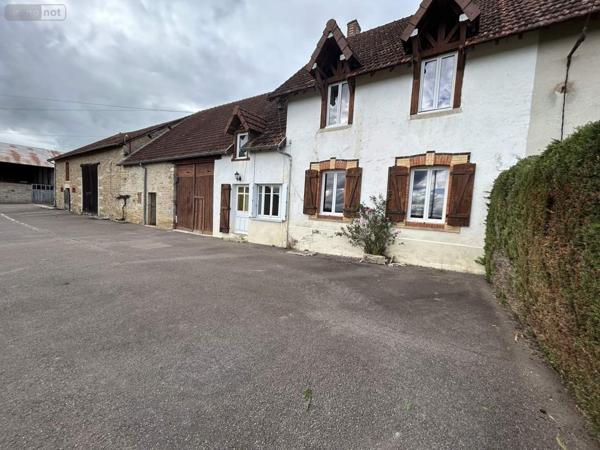 Maison à vendre à Pouilly-en-Auxois en Côte-d'Or (21320), ref : 044/2026/116