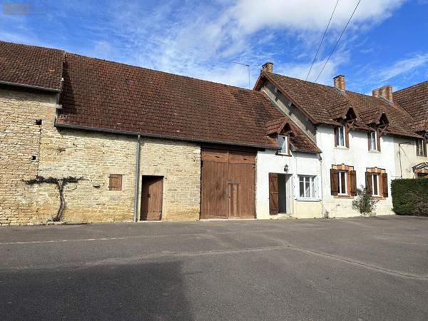 Maison à vendre à Pouilly-en-Auxois en Côte-d'Or (21320), ref : 044/2026/116