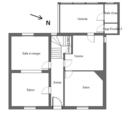 29530  Plonevez du Faou maison 4 chambres sous sol complet à remettre au goût du jour