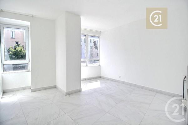 Appartement F5 à vendre  11 pièces - 220 m2 CHAMPIGNY SUR MARNE - 94