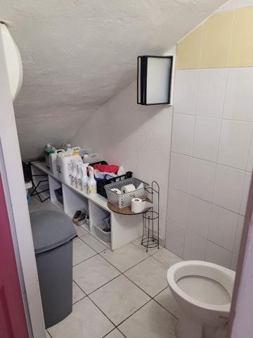 LOCAL COMMERCIAL DE 42.9 M² VARILHES